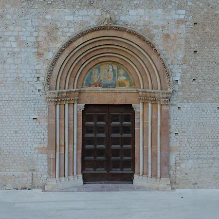 Calvisihome - Eleganza E Comfort Sul Gran Sasso Castelvecchio Calvisio