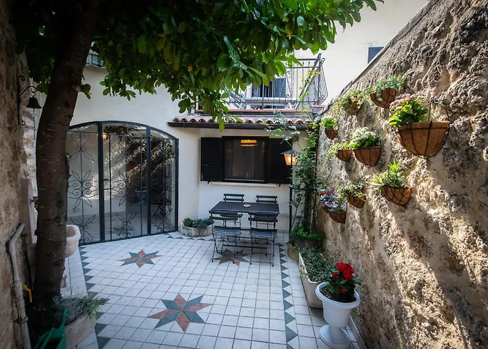 Holiday home Calvisihome - Eleganza E Comfort Sul Gran Sasso Castelvecchio Calvisio